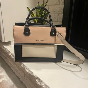 G by Guess purse